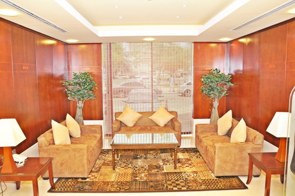 Ramee Hotel Apartments Abu Dhabi Buitenkant foto