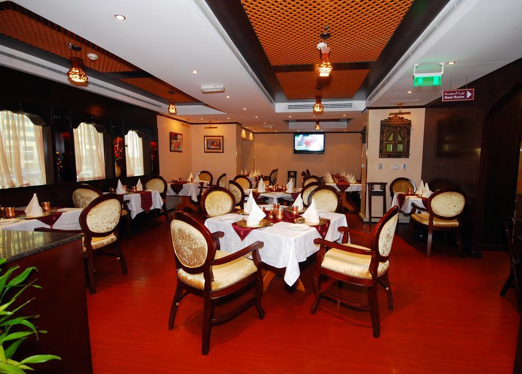 Ramee Hotel Apartments Abu Dhabi Buitenkant foto