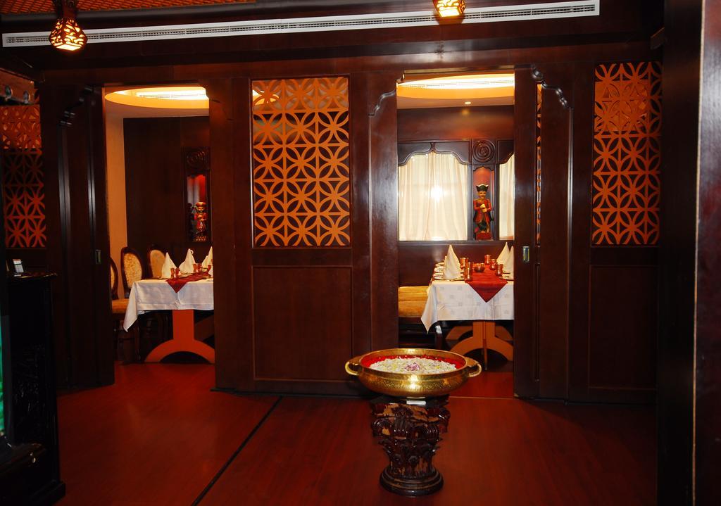 Ramee Hotel Apartments Abu Dhabi Buitenkant foto