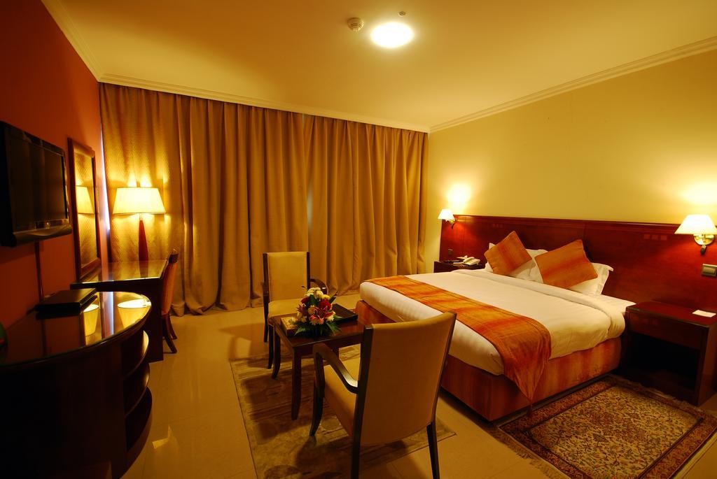 Ramee Hotel Apartments Abu Dhabi Buitenkant foto