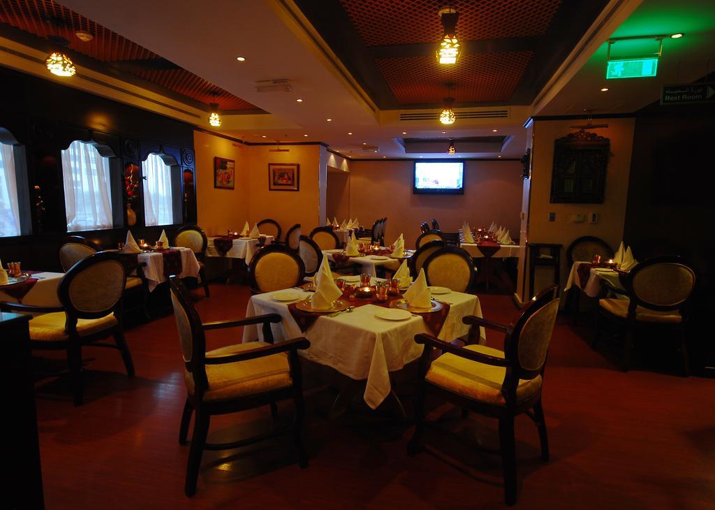 Ramee Hotel Apartments Abu Dhabi Buitenkant foto